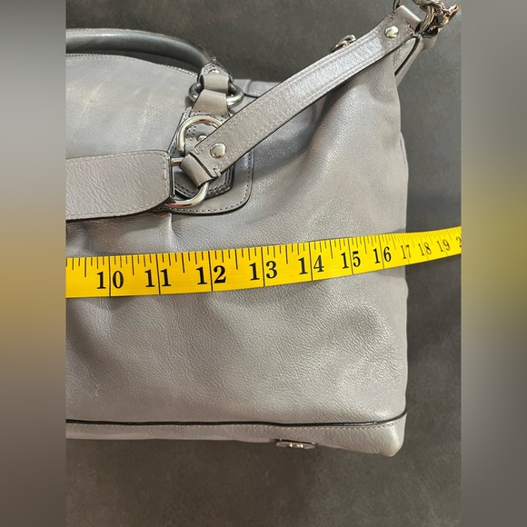 Coach Gray Leather VYG Y2K Shoulder Bag D0982-12949 - Picture 14 of 15